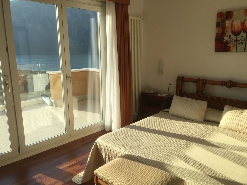 Campione Hotel 3*
